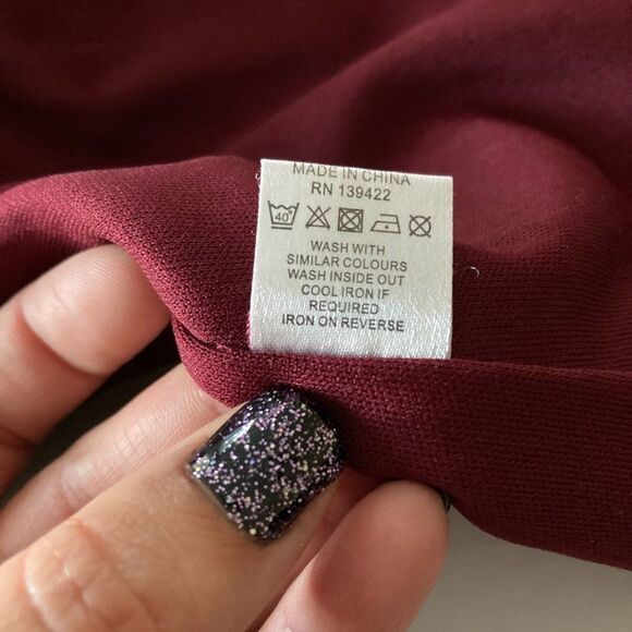 Tobi Feeling Cami Shift Dress Easy Swing Sleeveless Maroon Chiffon Size Small - Picture 7 of 7